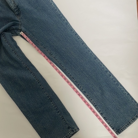 Lois Jeans Gigi Slim Straight Leg Made in Canada - Picture 9 of 12
